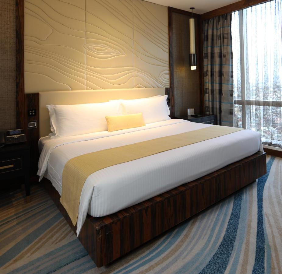 Winford Resort And Casino Manila Kültér fotó