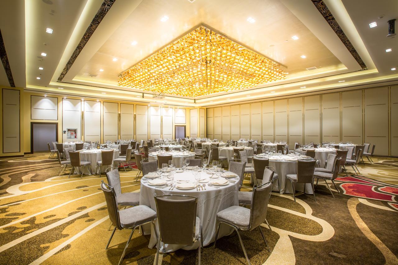 Winford Resort And Casino Manila Kültér fotó
