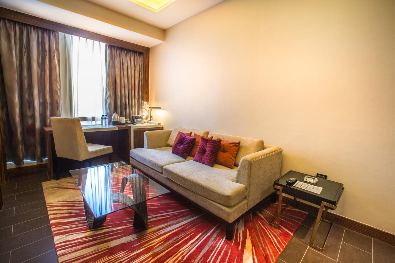Winford Resort And Casino Manila Kültér fotó