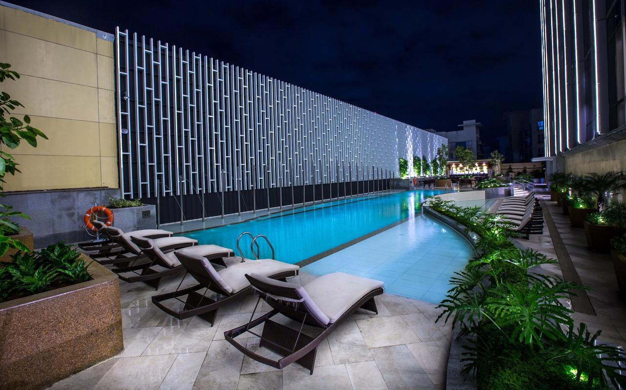 Winford Resort And Casino Manila Kültér fotó