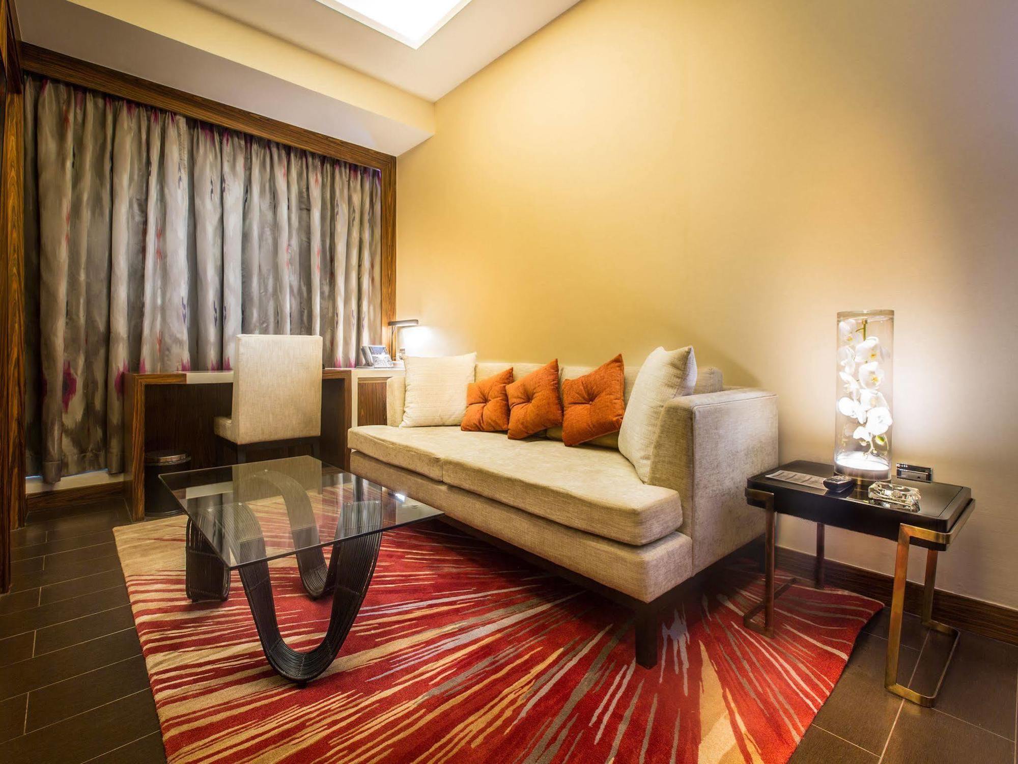 Winford Resort And Casino Manila Kültér fotó