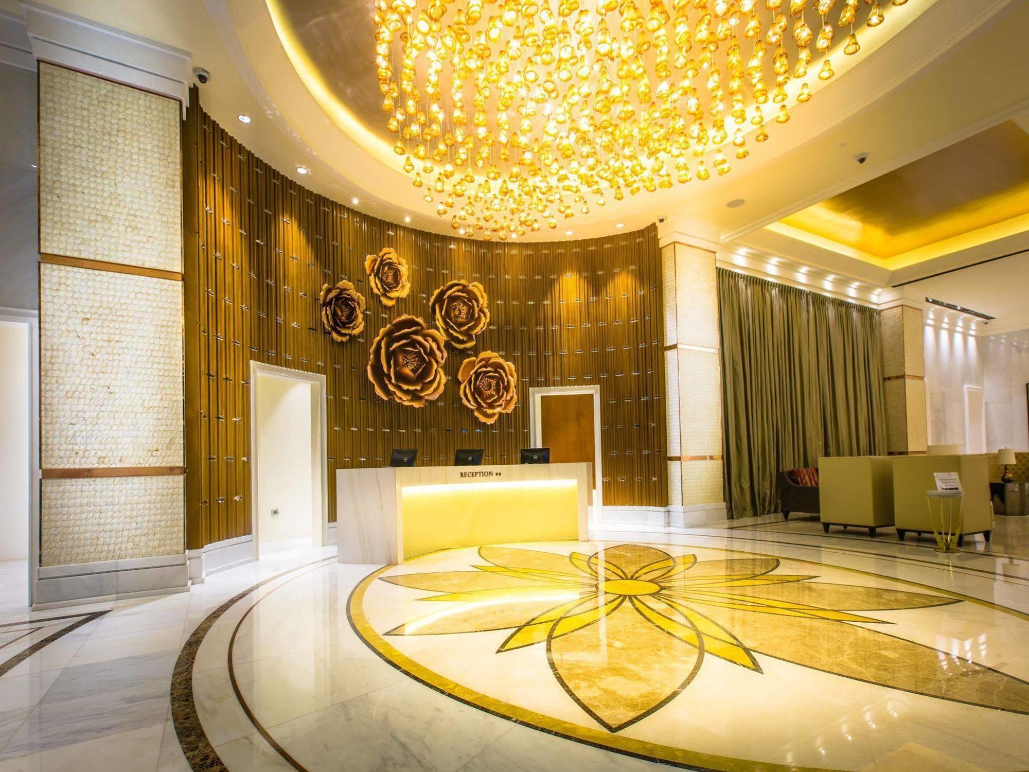 Winford Resort And Casino Manila Kültér fotó