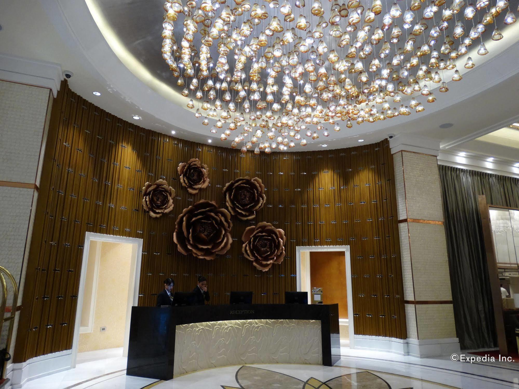 Winford Resort And Casino Manila Kültér fotó