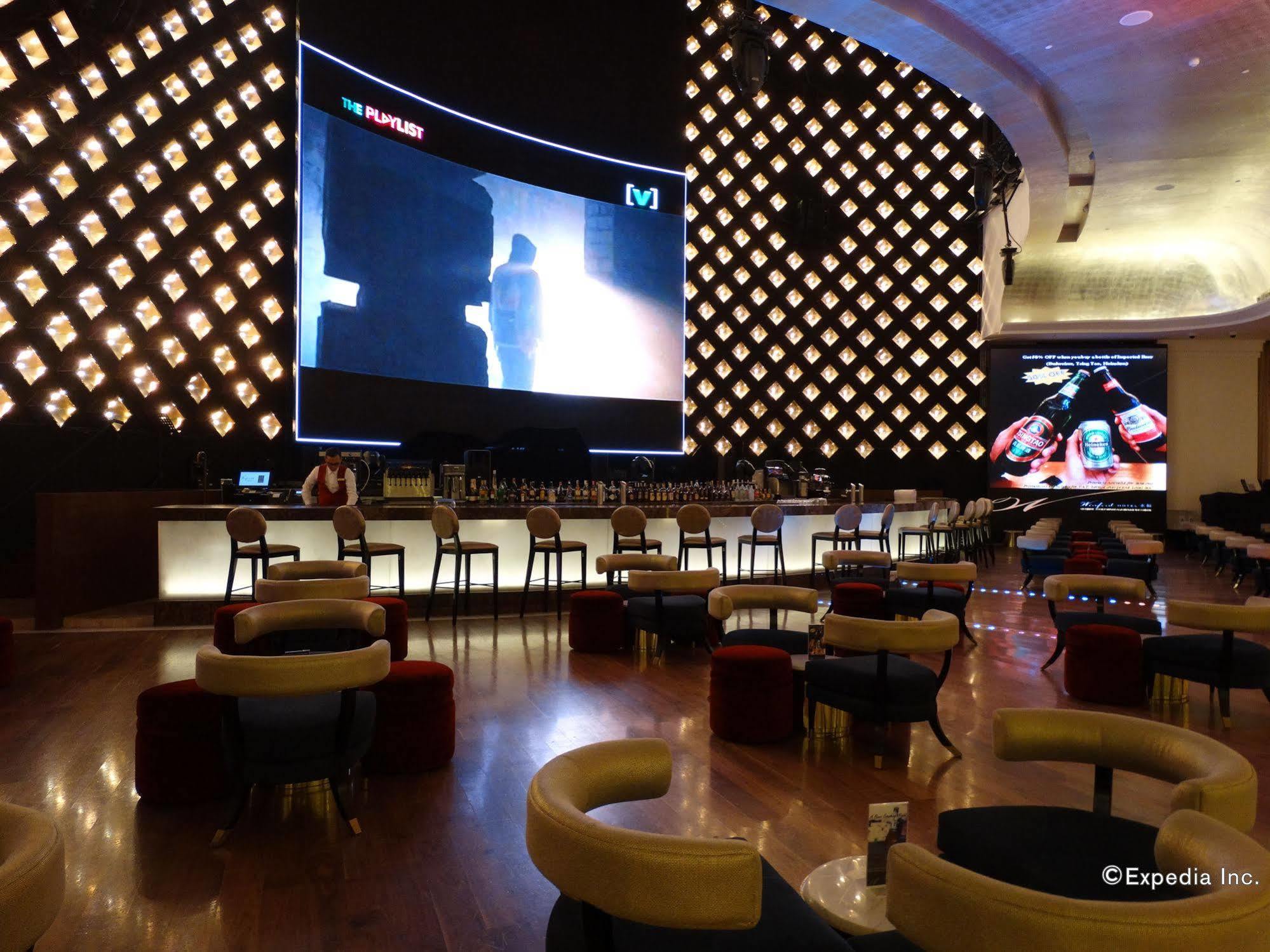 Winford Resort And Casino Manila Kültér fotó