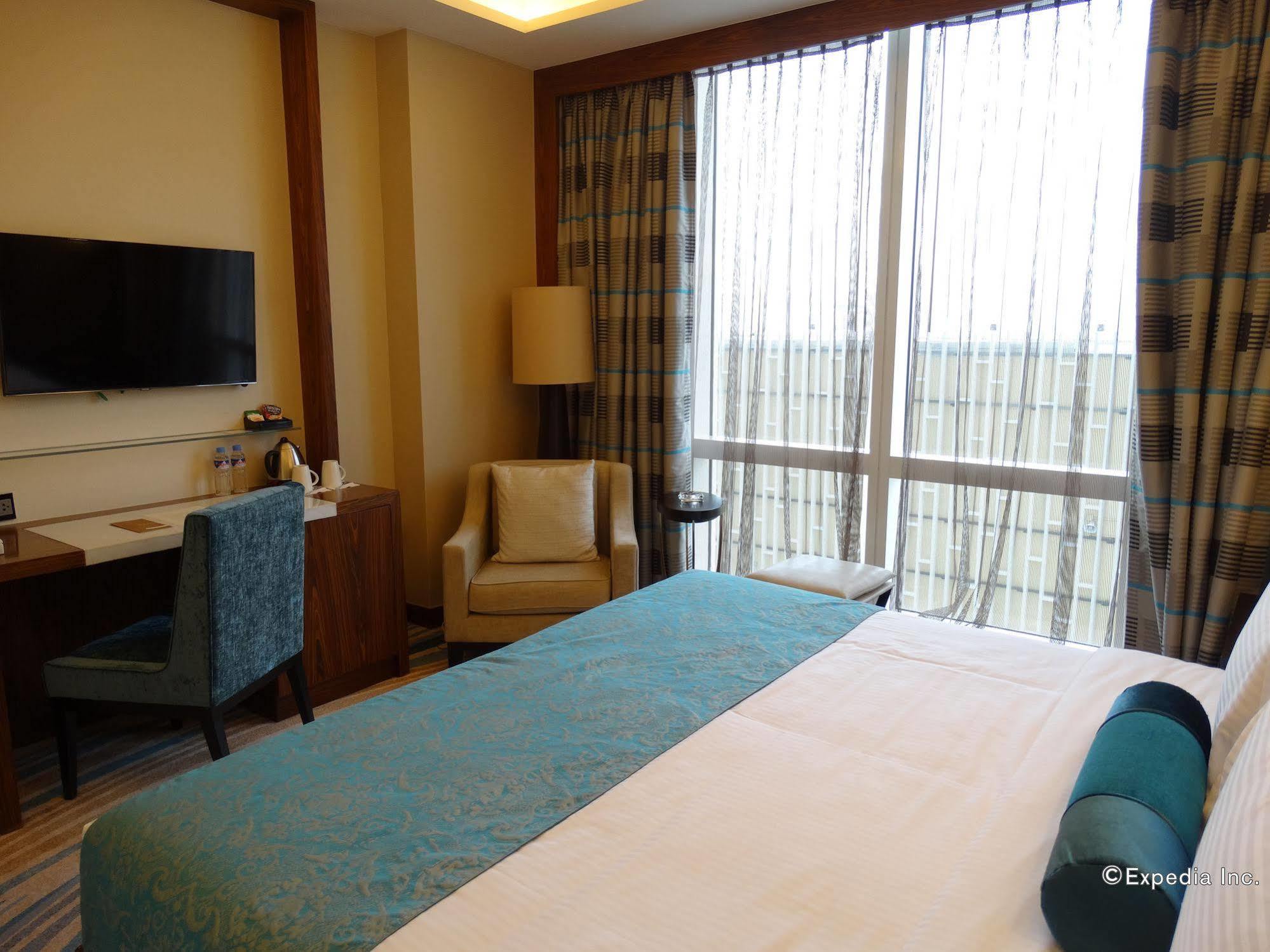Winford Resort And Casino Manila Kültér fotó