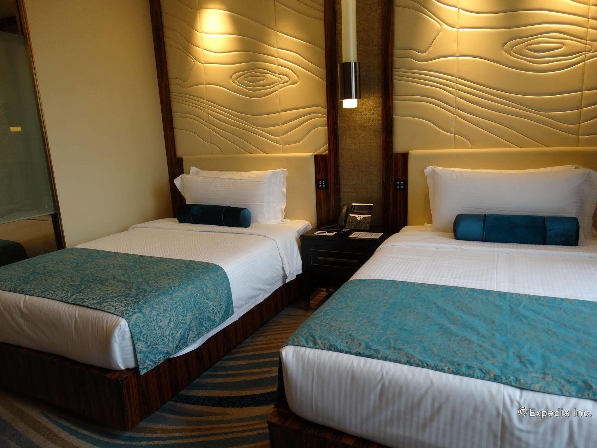 Winford Resort And Casino Manila Kültér fotó
